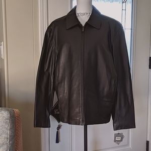 👗 Alfani Black Leather Jacket